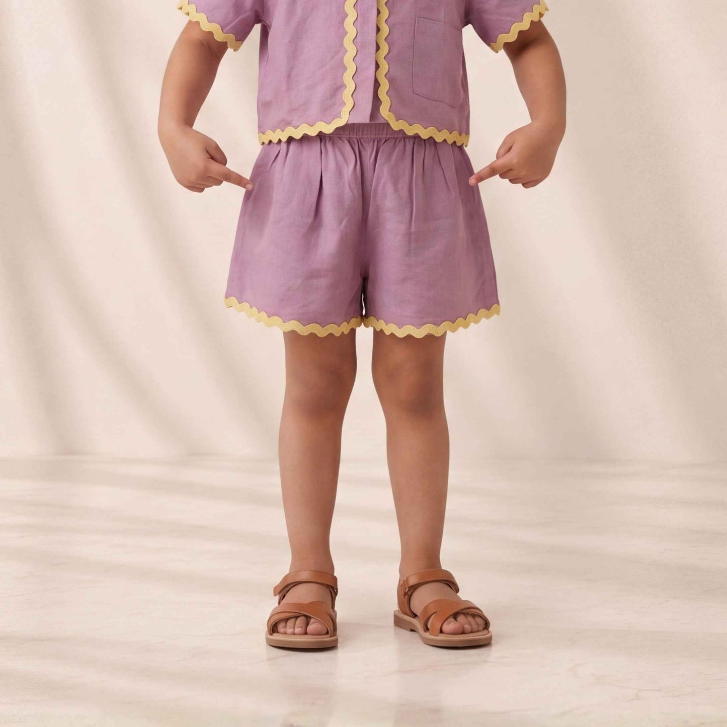 Girls' Premium Dusty Lavender Linen Shorts – Scalloped Ric-Rac Trim High-Waist Cotton-Linen Luxury Summer Shorts for Toddlers and Girls A Curated Classic for Sunny Soirées
