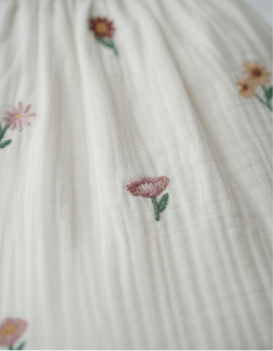 Girls' Premium White Muslin Floral Embroidered Dress – Luxury Tiered Cotton Gauze Summer Dress with Ruffled High Neck - Serromi