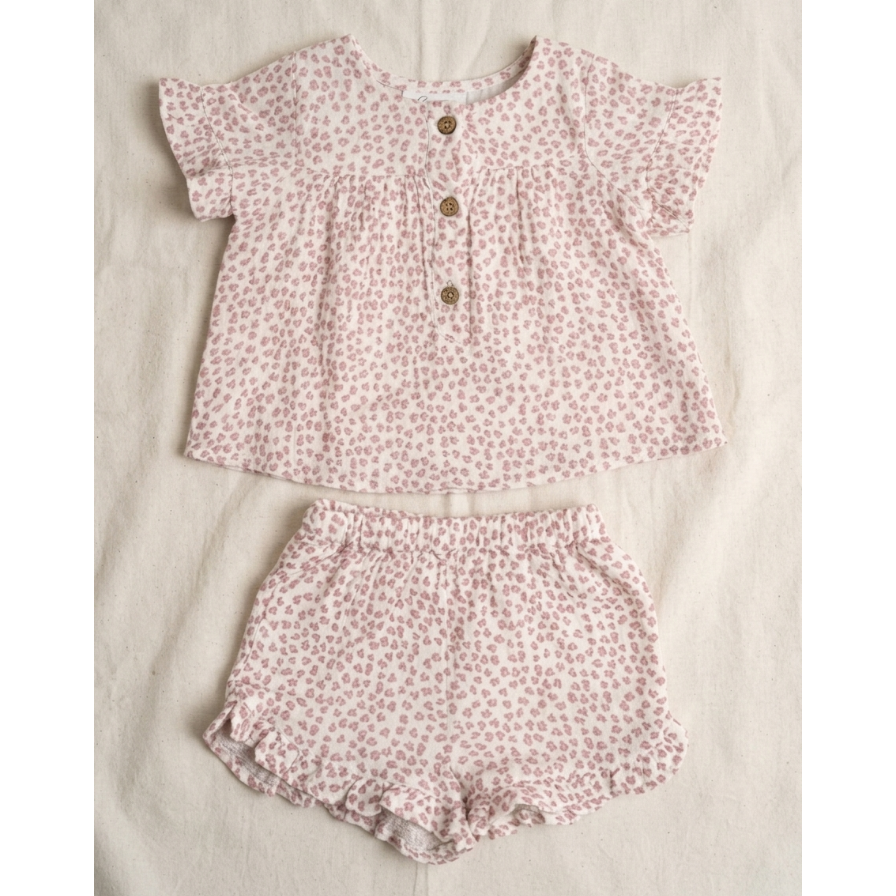 Girls' Dusky Rose Petal Muslin Set – Breezy Two-Piece Flutter Sleeve &amp; Ruffle Shortie - Serromi